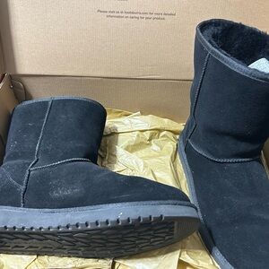 Koolaburra Black Suede Boots